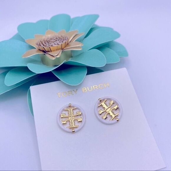 NWOT Tory Burch Gold Double T With White Enamel Trim Round Earrings - Picture 6 of 8